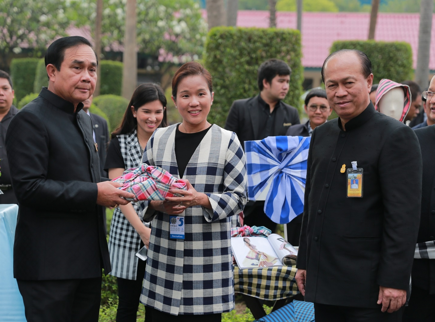 โครงการผ้าขาวม้าท้องถิ่น หัตถศิลป์ไทย