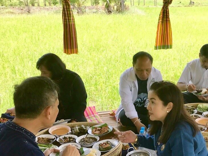 บริษัท ประชารัฐรักสามัคคีชัยนาท (วิสาหกิจเพื่อสังคม) จำกัดพาเยี่ยมชมชุมชนท่องเที่ยว OTOP นวัตวิถี