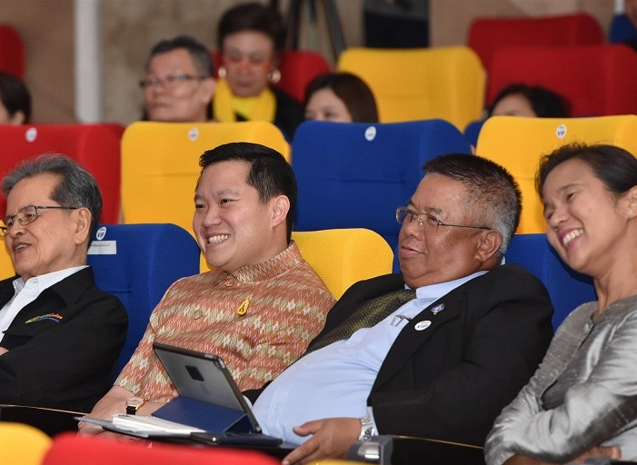 โครงการสานพลังเพื่อบ้านเกิด 